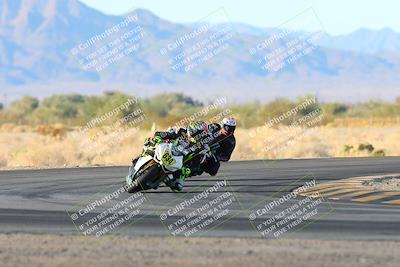 media/Nov-16-2024-CVMA (Sat) [[0e4bb1f32f]]/Race 11-Amateur Supersport Open/